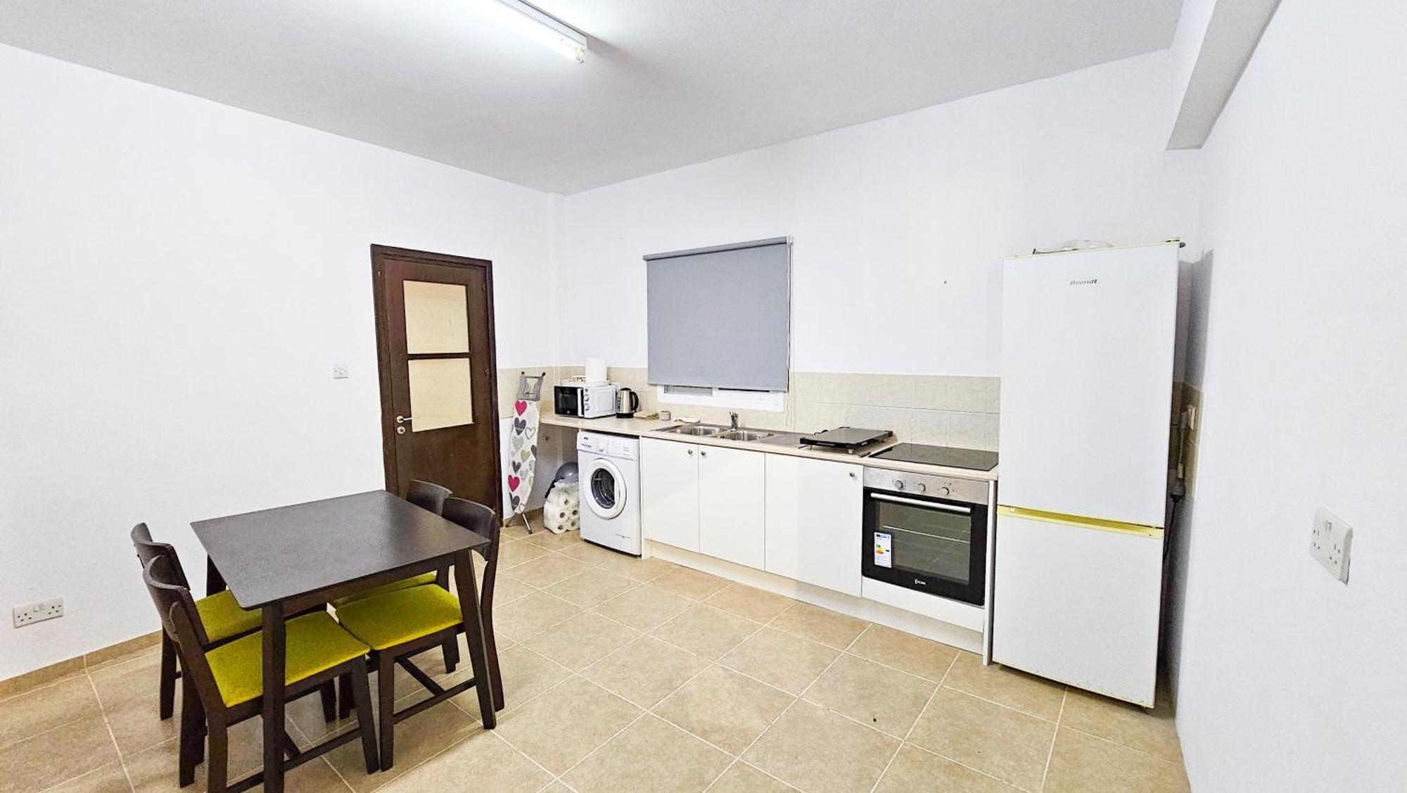 Sky Line City Apartment, 150M From Chabad Lubavitch 拉纳卡 外观 照片